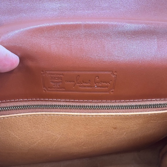 Mcm Authentic limited edition kelly bag with clochette lock/key made in Germany - Picture 10 of 11